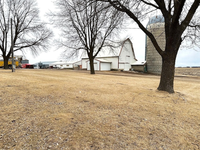 1344 385th Ave, Ten Mile Lake Twp, MN 56218 - view of yard with a garage
