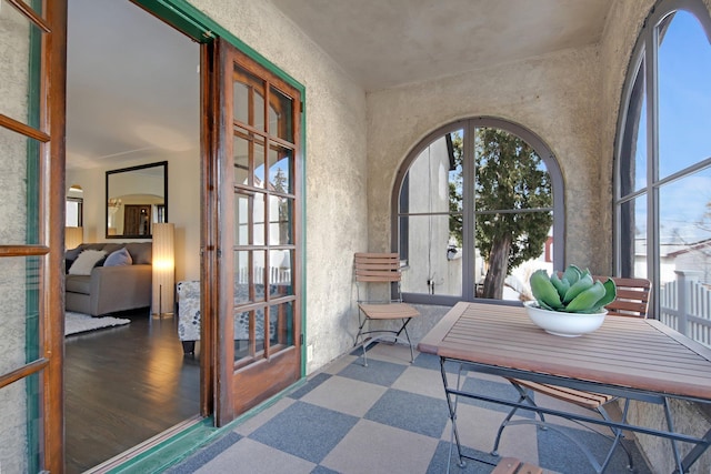 view of sunroom / solarium