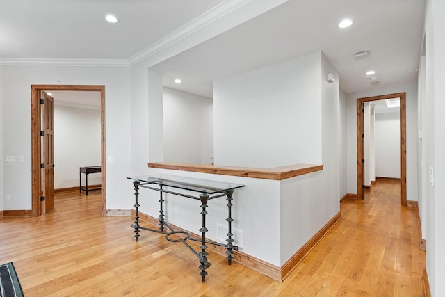 1328 Riverside Ln, Mendota Heights, MN 55118 - hallway featuring light wood-type flooring, recessed lighting, crown molding, and baseboards