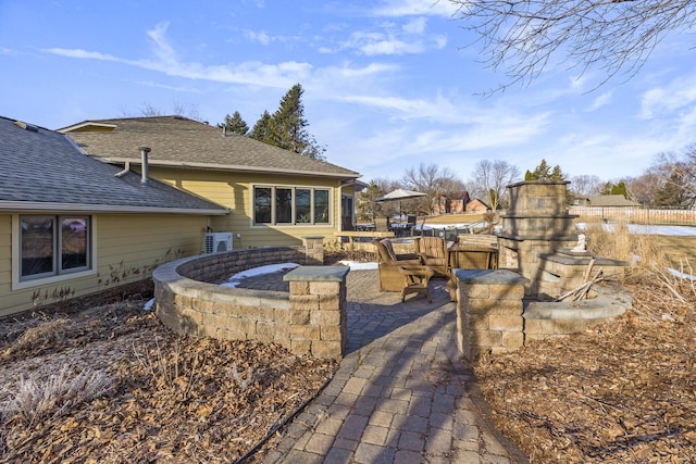 view of yard featuring a patio