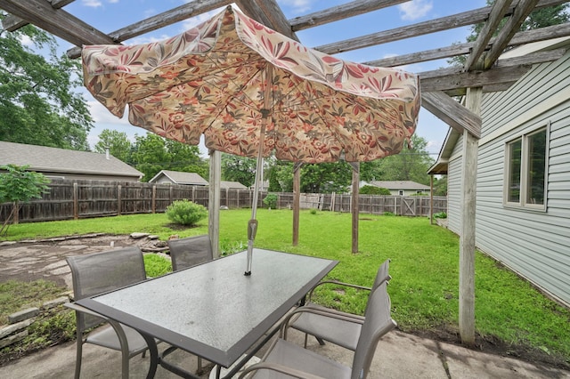 8527 10th Ave S, Bloomington, MN 55420 - fenced backyard with outdoor dining space and a patio area