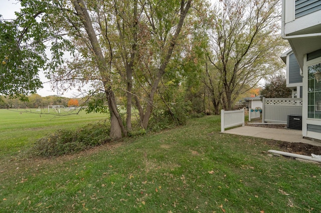 1868 Tiffany Cove Ln SW, Rochester, MN 55902 - view of yard featuring central AC unit