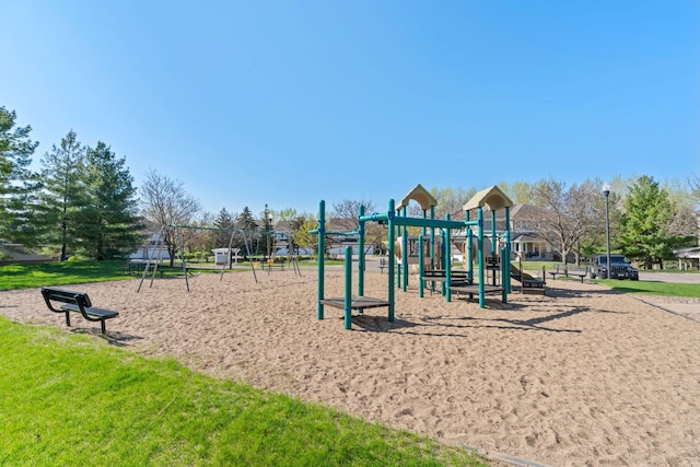 15721 France Way Unit 1312, Apple Valley, MN 55124 - community playground featuring a lawn