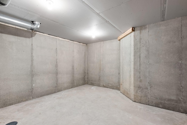 1125 Hewitt Blvd, Red Wing, MN 55066 - view of unfinished below grade area