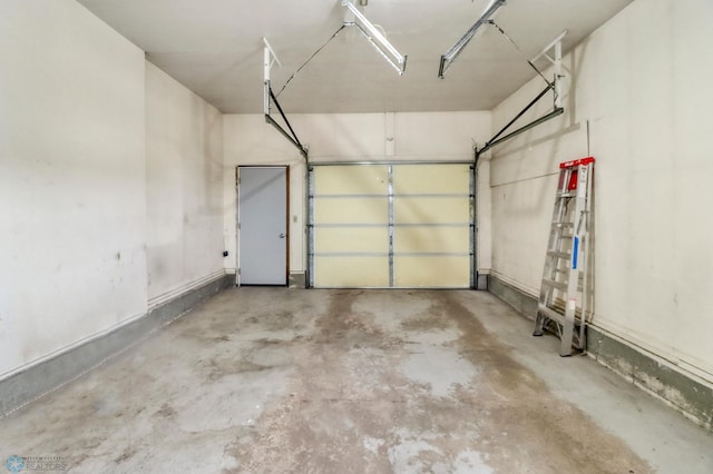 3129 7th St N, Fargo, ND 58102 - view of garage