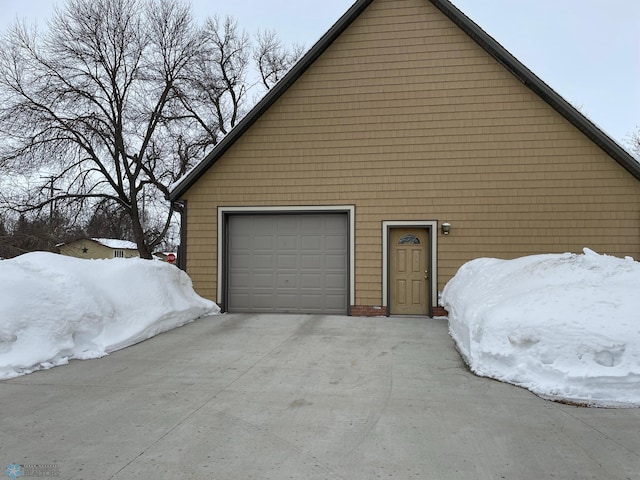 exterior space with driveway