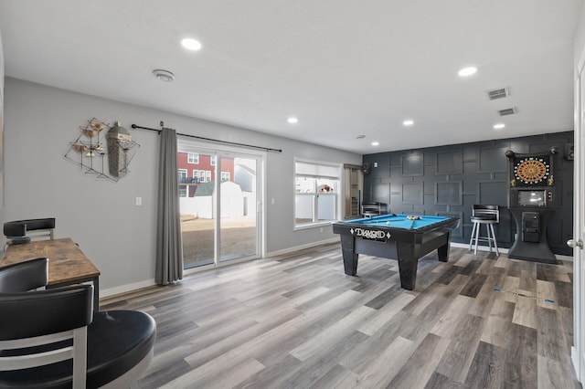 game room featuring visible vents, recessed lighting, billiards, and light wood-style floors