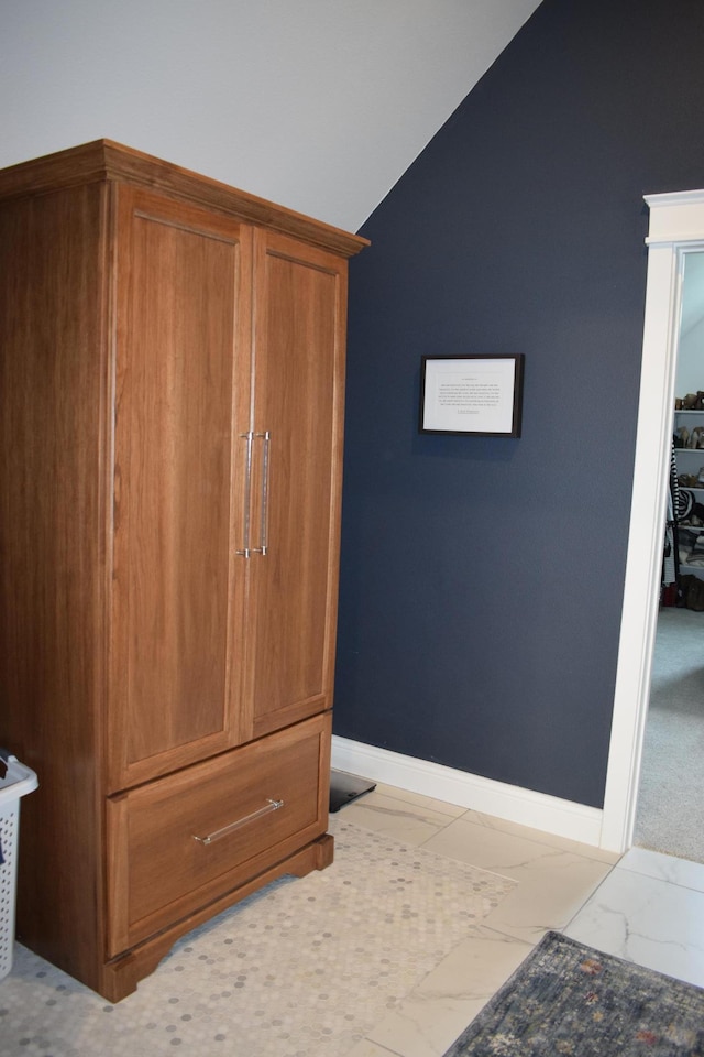 12424 126th Ave NE, Thief River Falls, MN 56701 - view of closet