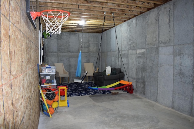 12424 126th Ave NE, Thief River Falls, MN 56701 - view of unfinished below grade area