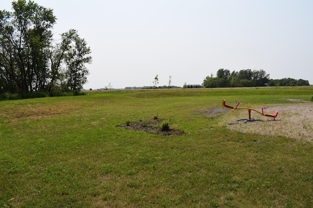 12424 126th Ave NE, Thief River Falls, MN 56701 - view of grassy yard featuring a view of countryside