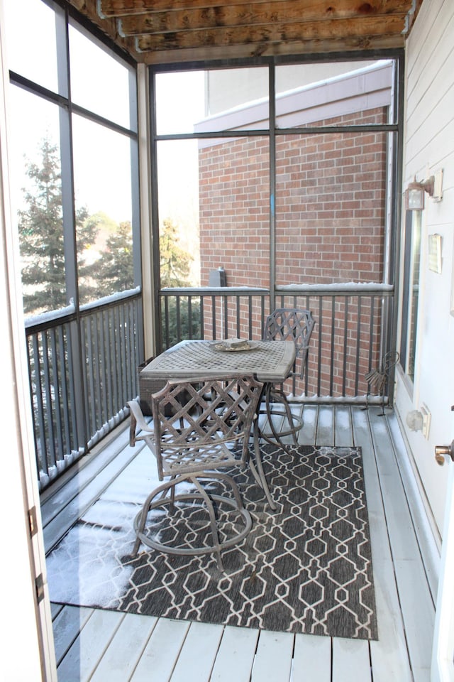 view of sunroom / solarium