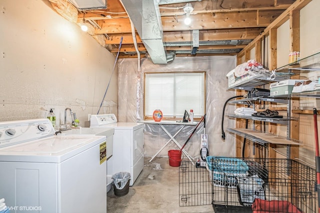 laundry area featuring laundry area and independent washer and dryer