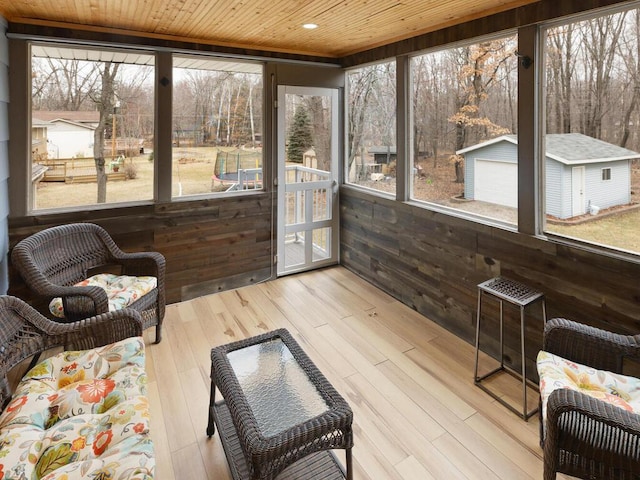 15015 Vermillion Cir NE, Andover, MN 55304 - view of sunroom / solarium