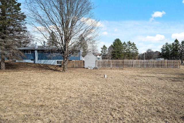 view of yard featuring fence