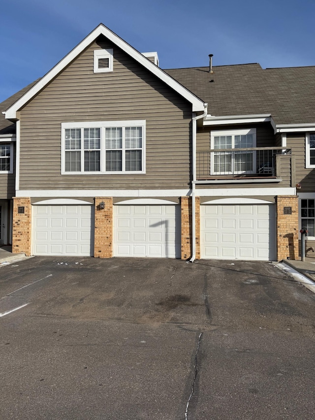 6048 Chasewood Pkwy Unit 204, Minnetonka, MN 55343 - photo 1