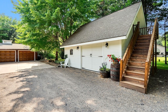 view of detached garage