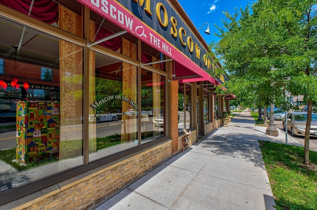 355 Laurel Ave, Saint Paul, MN 55102 - view of community
