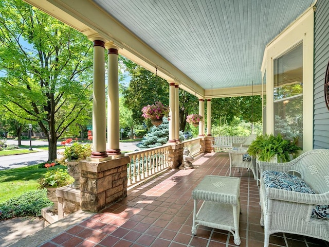 857 Fairmount Ave, Saint Paul, MN 55105 - view of covered porch
