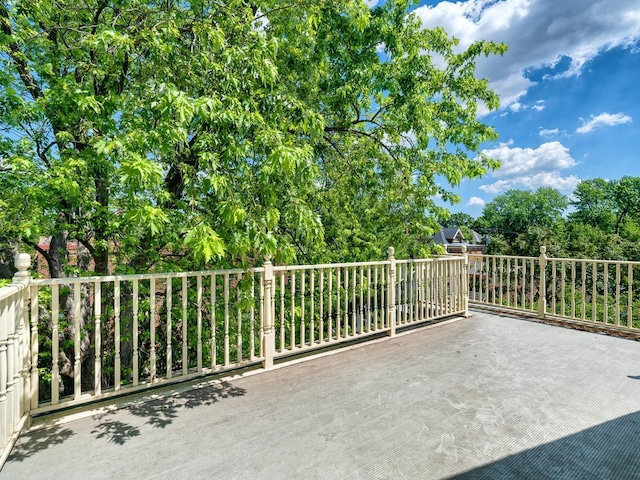 857 Fairmount Ave, Saint Paul, MN 55105 - view of patio / terrace