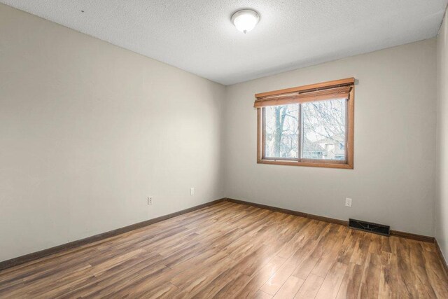 5331 70th Cir N, Brooklyn Center, MN 55429 - photo 3