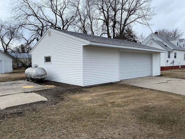 view of detached garage