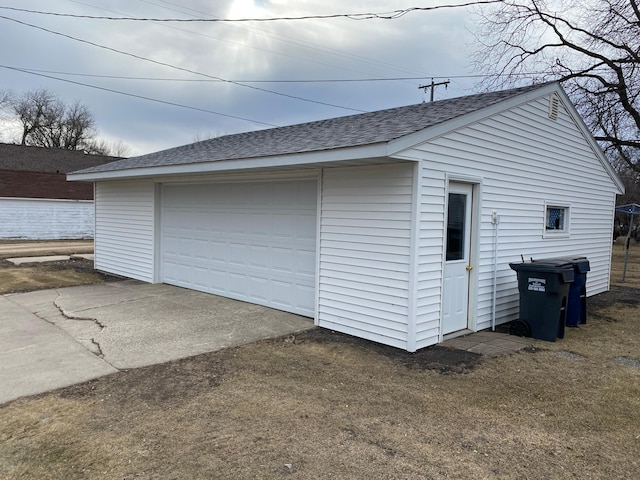 view of detached garage