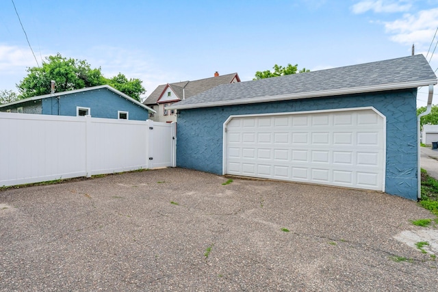 607 Adams St NE, Minneapolis, MN 55413 - view of garage