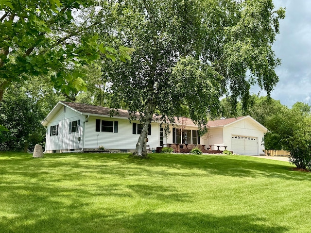1001 1st Ave NW, Pelican Rapids, MN 56572 - ranch-style home featuring an attached garage and a front lawn