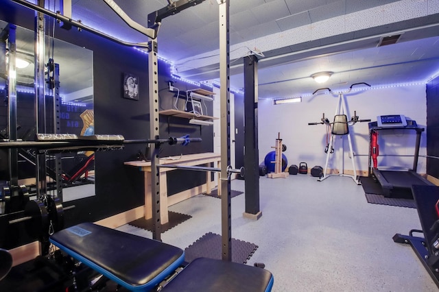 workout room with visible vents