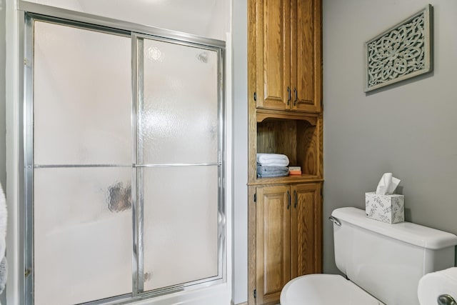 2415 Field Ct, Saint Cloud, MN 56301 - full bath with a shower stall and toilet