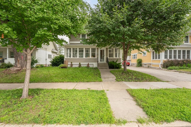 909 Center St, Rochester, MN 55904 - photo 32