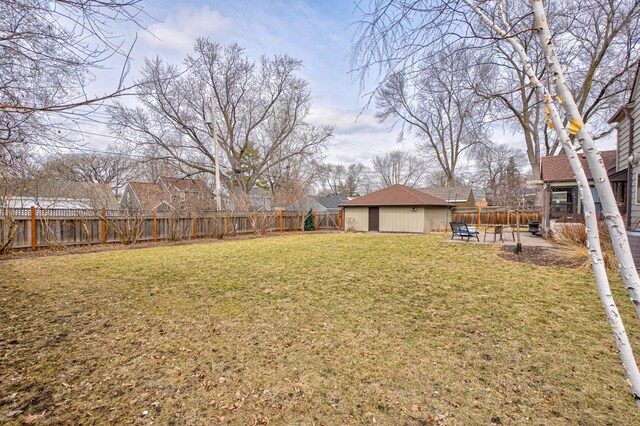 5920 Colfax Ave S, Minneapolis, MN 55419 - view of yard with a fenced backyard
