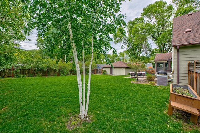 5920 Colfax Ave S, Minneapolis, MN 55419 - view of yard featuring central AC unit and a patio area