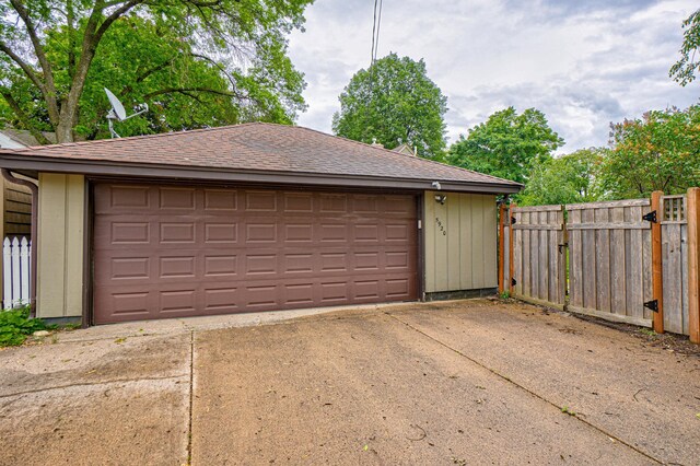 5920 Colfax Ave S, Minneapolis, MN 55419 - view of detached garage