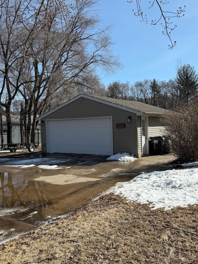 view of detached garage