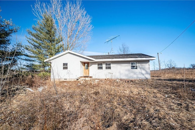 ranch-style house with crawl space