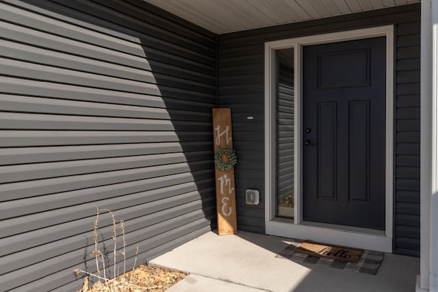 view of property entrance