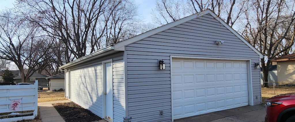 view of detached garage