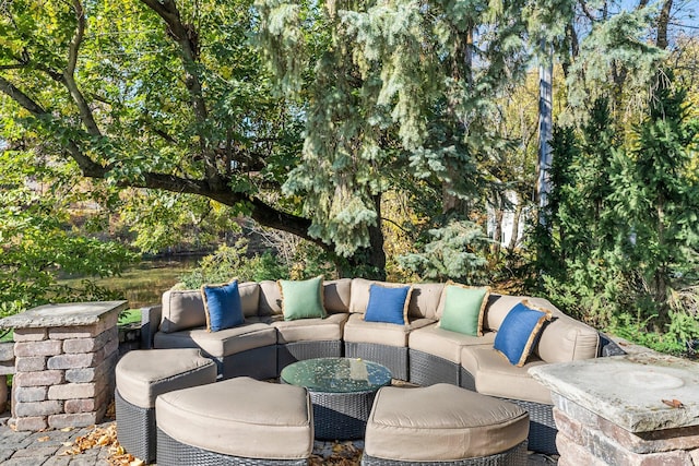 view of patio featuring an outdoor hangout area