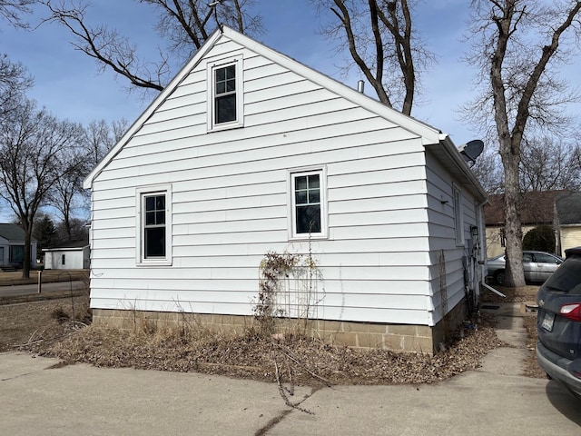 view of side of property