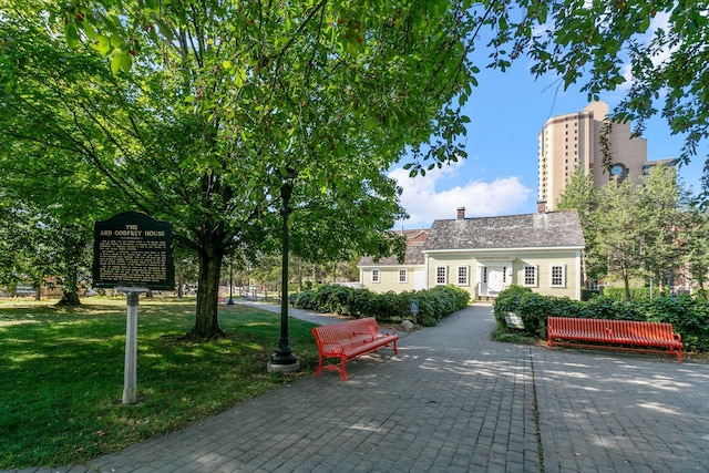 view of community featuring a lawn