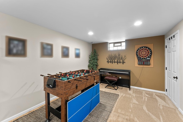 recreation room with recessed lighting, carpet, and baseboards