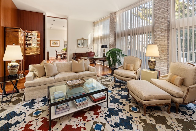 5123 Lake Ridge Rd, Edina, MN 55436 - view of living area