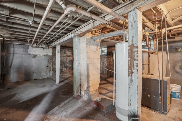 view of unfinished basement