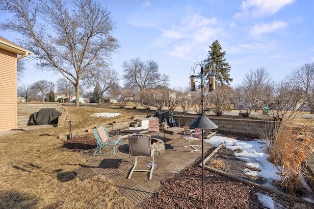 view of yard featuring a patio and fence