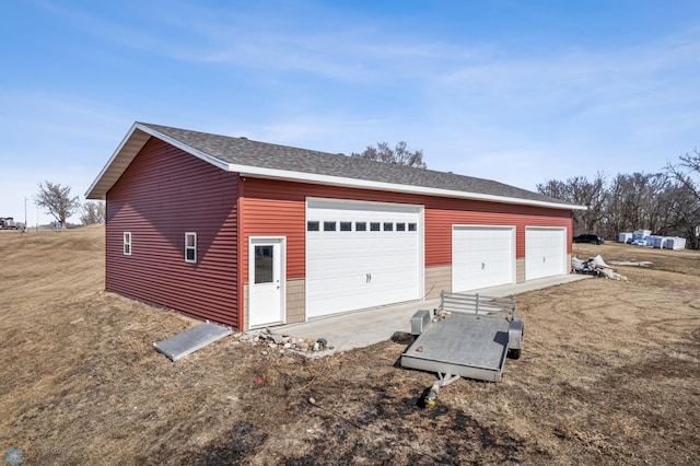 view of detached garage