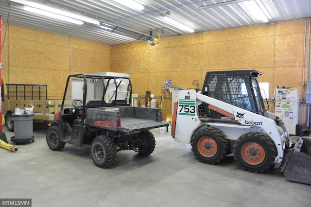 5501 70th St, Glencoe, MN 55336 - garage featuring a garage door opener
