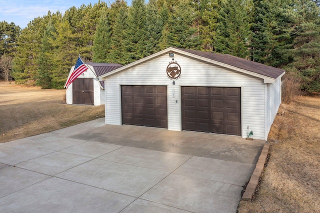 garage with a forest view