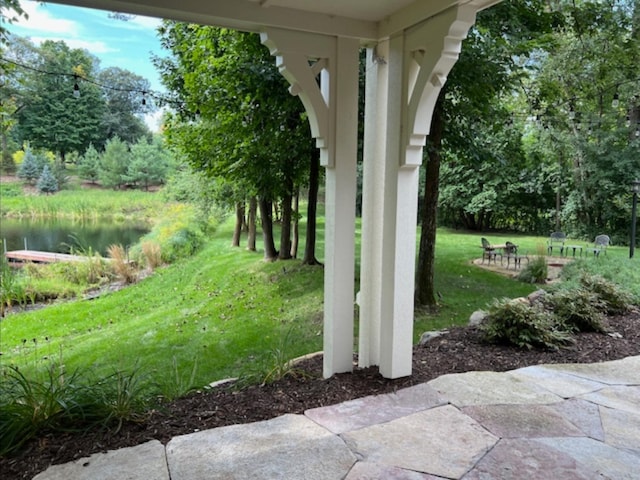 view of yard with a water view