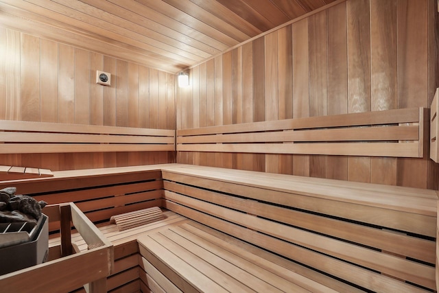 view of sauna / steam room